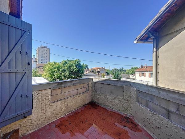 A VENDRE MARSEILLE 13014  SAINTE-MARTHE MAISON T3/4 TERRASSE JARDIN