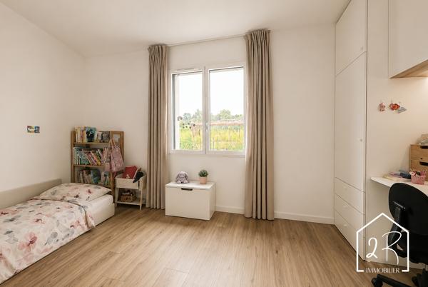 Maison individuelle de plain-pied 122 m² habitables - Garage 35 m²- Terrain 814 m²