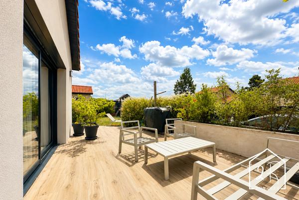 Maison individuelle de plain-pied 122 m² habitables - Garage 35 m²- Terrain 814 m²