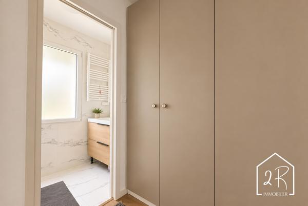 Maison individuelle de plain-pied 122 m² habitables - Garage 35 m²- Terrain 814 m²