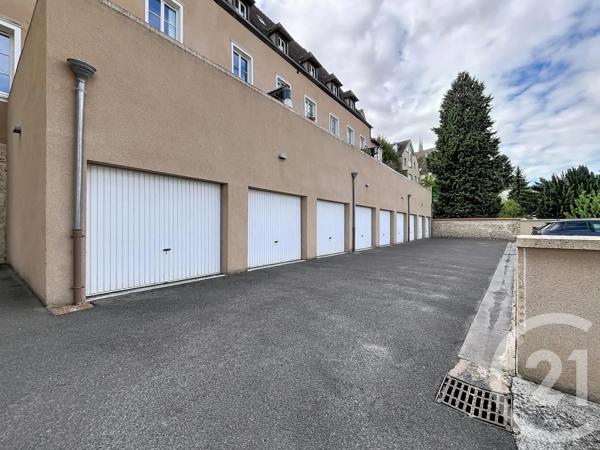 Appartement F3 à vendre  4 pièces - 92,50 m 2   CHARTRES  - 28
