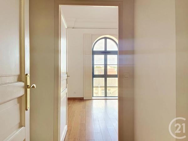 Appartement F3 à vendre  4 pièces - 92,50 m 2   CHARTRES  - 28