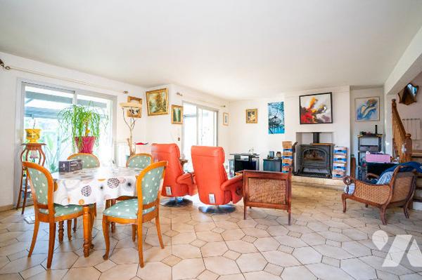 Maison Chartres De Bretagne 7 pièce(s) 151 m2