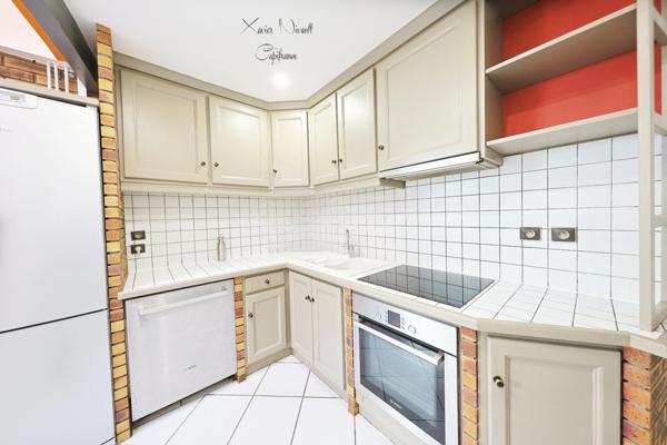 Dpt Ain (01), à vendre BOURG EN BRESSE appartement T5 de 128 m²