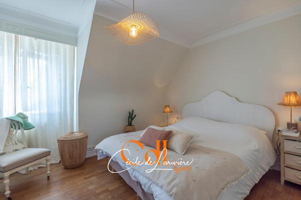 Grande maison de charme proche centre-ville – Landivisiau