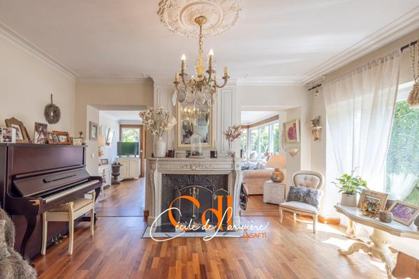 Grande maison de charme proche centre-ville – Landivisiau