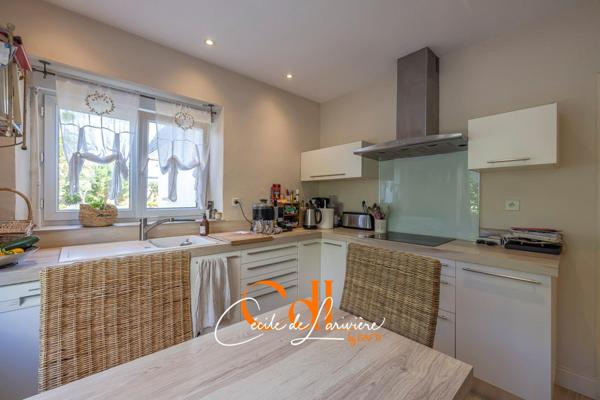 Grande maison de charme proche centre-ville – Landivisiau