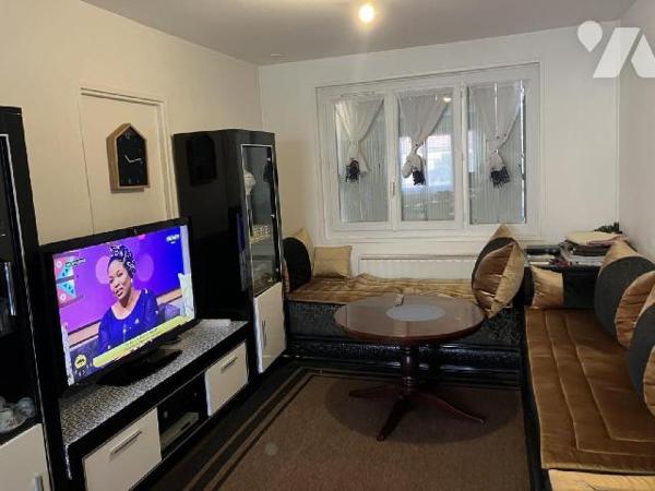 IDEAL INVESTISSEUR - MAISON EN COPROPRIETE PROCHE CENTRE EVREUX ET FORET.
Maison avec locatair...
