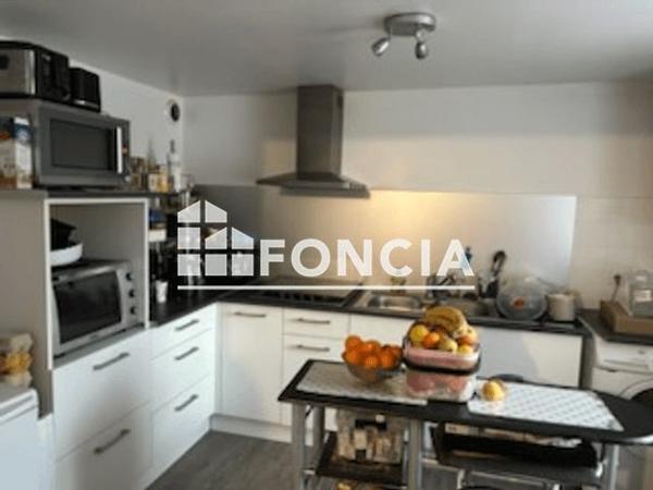 Location Appartement 4 pièces 79.88 m² - 60 RUE DE LA REPUBLIQUE La Tour Du Pin 38110