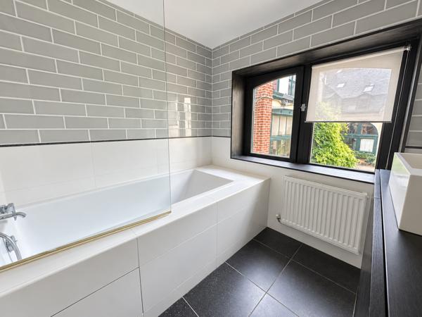 Appartement 4 pièce(s) 2 chambre(s) 133.18 m²