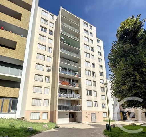 Appartement F5 à vendre  5 pièces - 74,80 m 2   GARGES LES GONESSE  - 95