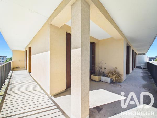 Appartement à vendre 5 pièces 95 m² Le Chesnay-Rocquencourt