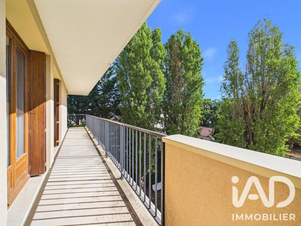 Appartement à vendre 5 pièces 95 m² Le Chesnay-Rocquencourt