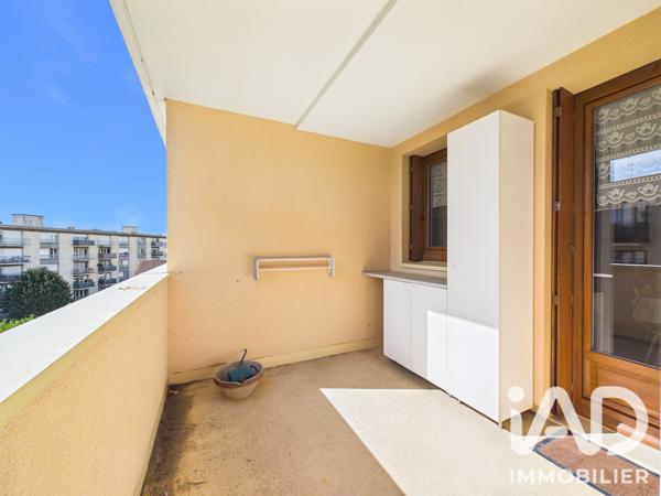 Appartement à vendre 5 pièces 95 m² Le Chesnay-Rocquencourt
