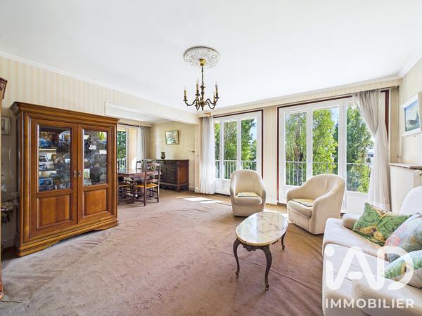 Appartement à vendre 5 pièces 95 m² Le Chesnay-Rocquencourt