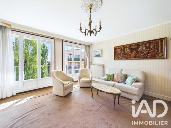 Appartement à vendre 5 pièces 95 m² Le Chesnay-Rocquencourt