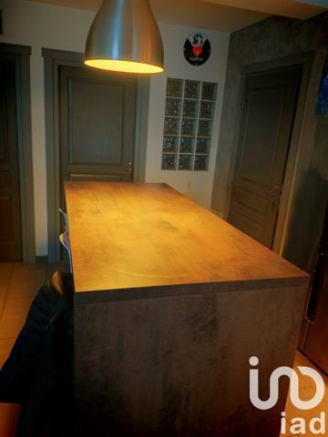 Appartement 3 pièces de 70 m² à Morteau (25500)