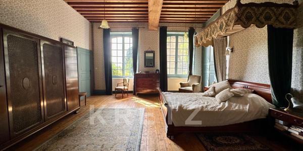 Manoir du XVIIIe avec gîte sur 4 hectares