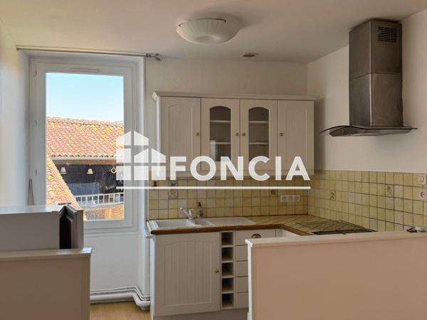 Location Appartement 2 pièces 50.4 m² - Cognac 16100