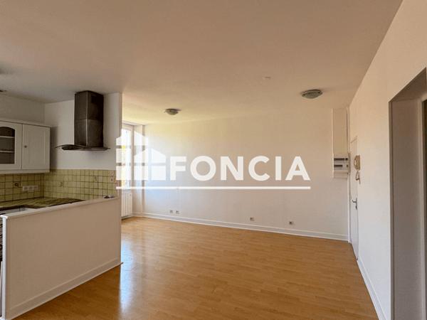 Location Appartement 2 pièces 50.4 m² - Cognac 16100