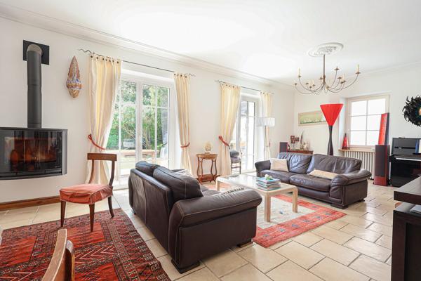 Acheter Maison 7 pièces - 230 m²