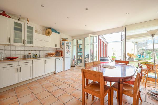 Acheter Maison 7 pièces - 230 m²