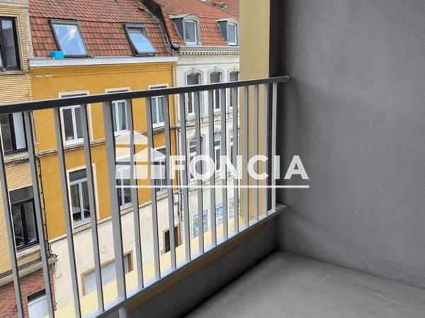 Location Appartement 2 pièces 42.01 m² - 143 RUE DE WAZEMMES Lille 59000