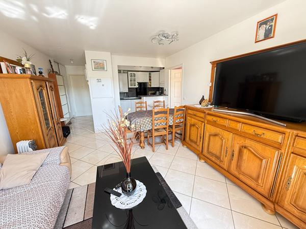 Appartement Elancourt 2 pièce(s) 47.53 m2