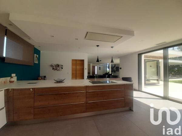Maison à vendre 6 pièces 277 m² Sorède