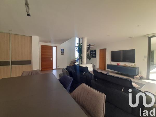 Maison à vendre 6 pièces 277 m² Sorède