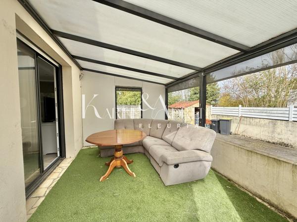 Maison de plain-pied 3 chambres, garage, jardin et dépendances