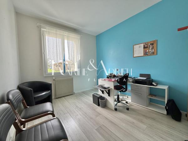 Maison de plain-pied 3 chambres, garage, jardin et dépendances