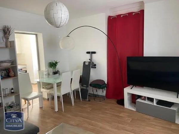 Appartement à louer 2 pièces 38.29m² Clermont-Ferrand (63000)