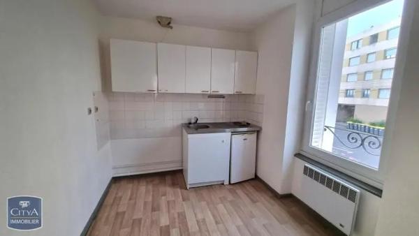 Appartement à louer 2 pièces 38.29m² Clermont-Ferrand (63000)
