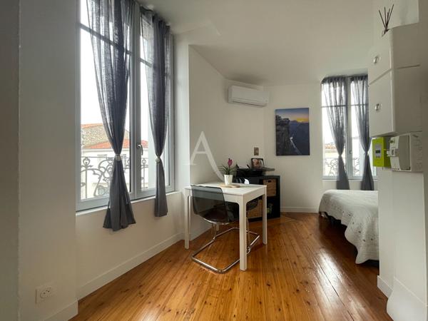 Appartement type studio Saintes 21.7 m2