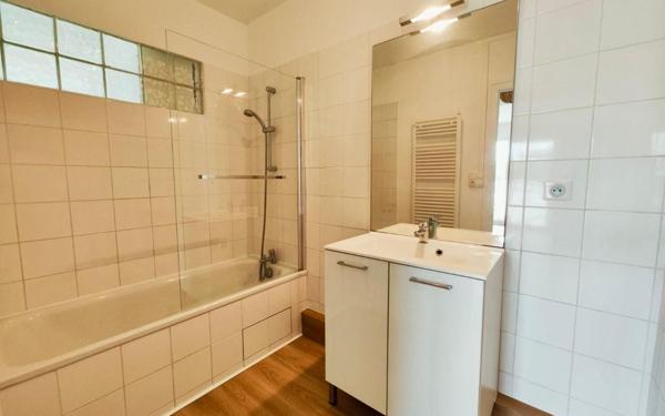Appartement à vendre    3 pièces • 74,55 m2 Bayonne