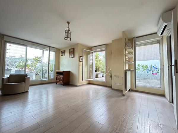 Appartement 5 pièces MEUBLÉ avec terrasse à MASSY - 89,14 m2