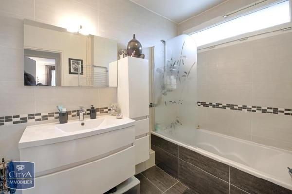 Appartement à vendre 2 pièces 47.97m²