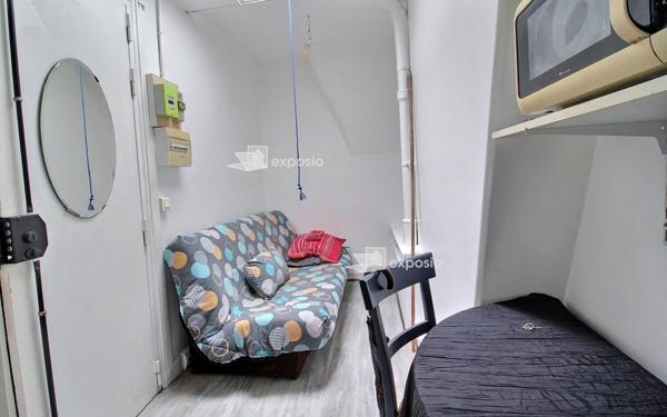 Appartement à vendre    2 pièces • 10 m2 Paris 17