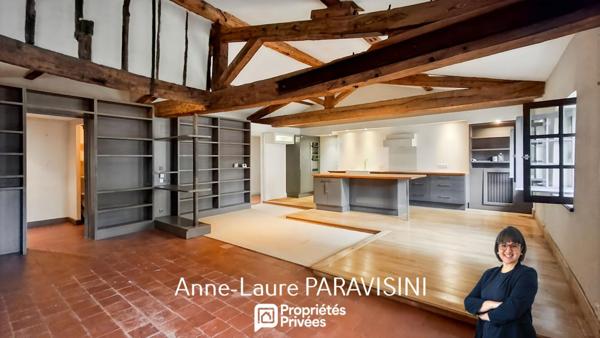 Appartement de 280 m² avec terrasse en coeur de Carcassonne