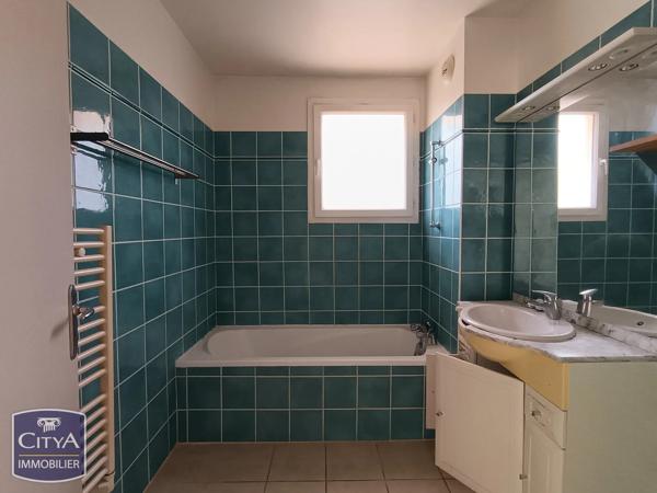 Appartement à vendre 3 pièces 66m² Pertuis (84120)