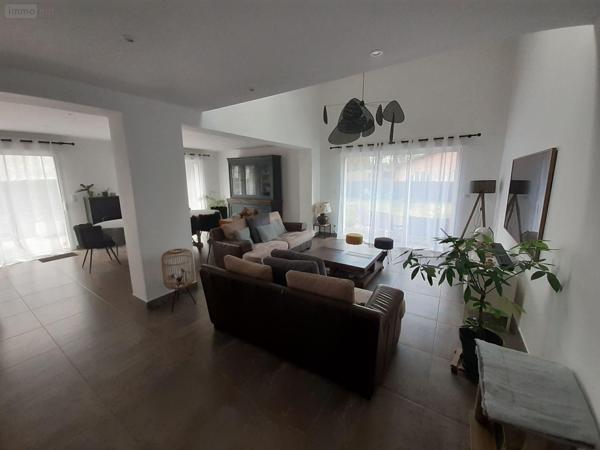 Pavillon à vendre à Écommoy dans la Sarthe (72220), ref : 023/2091