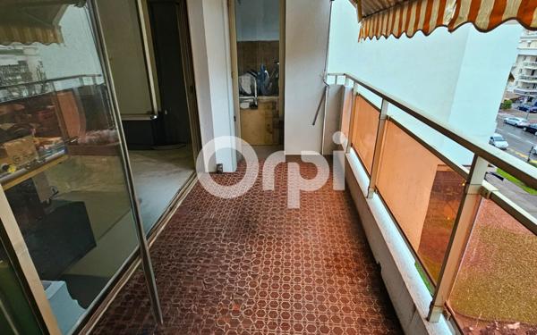 Appartement à vendre    1 pièce • 33,50 m2 Mandelieu-la-Napoule