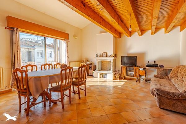 Maison à vendre |                                       Bordeaux |                                        7 pièces  |  176 m²