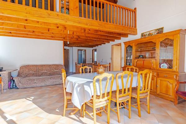 Maison à vendre |                                       Bordeaux |                                        7 pièces  |  176 m²