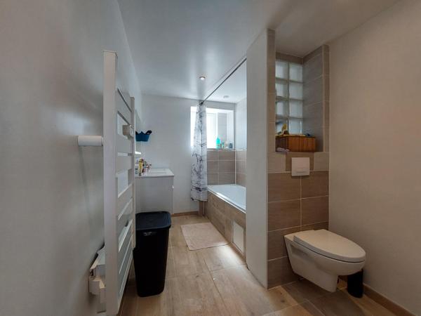 Maison 5 pièces sur un terrain de 722 m².