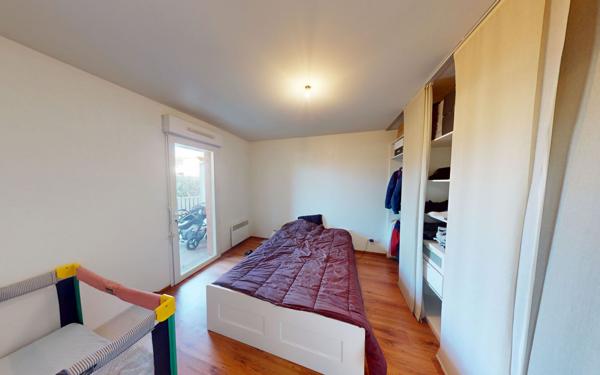 Appartement à vendre    2 pièces •  Villenave-d'Ornon