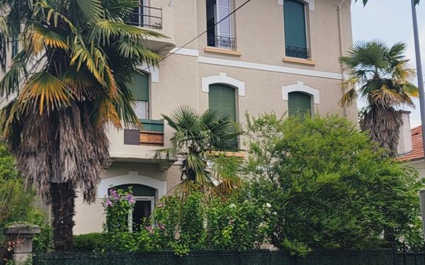 Appartement à vendre    4 pièces • 85 m2 Pau