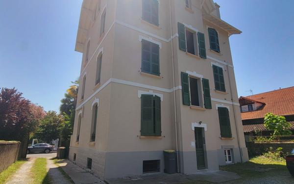 Appartement à vendre    4 pièces • 85 m2 Pau