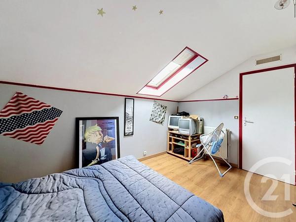 Maison à vendre  7 pièces - 152,21 m 2   CHELLES  - 77